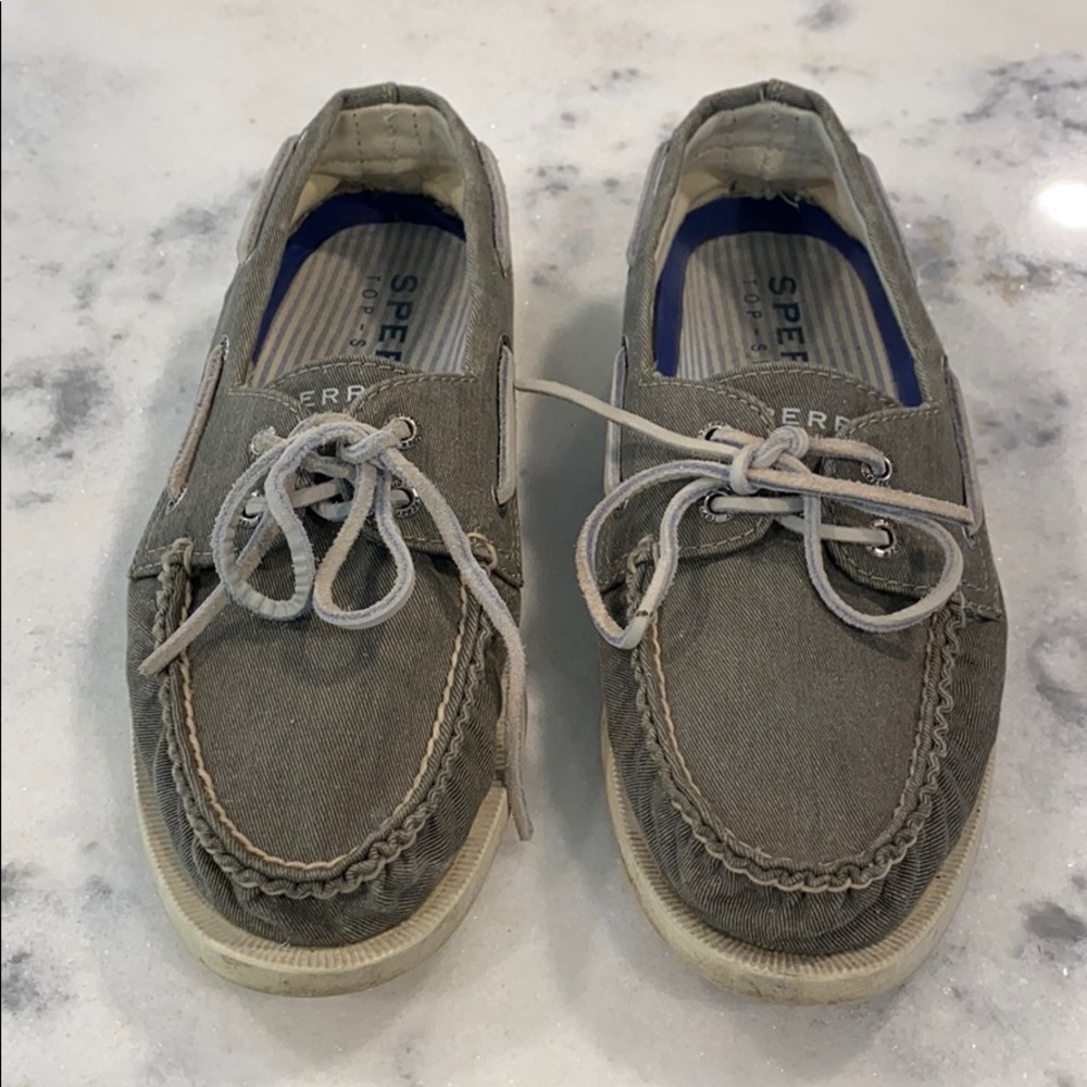 sperry ~ canvas boat shoes ~ men’s